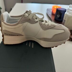 New Balance  Athletic Shoe New  Balance  New never  worn Woman’s size 6.5